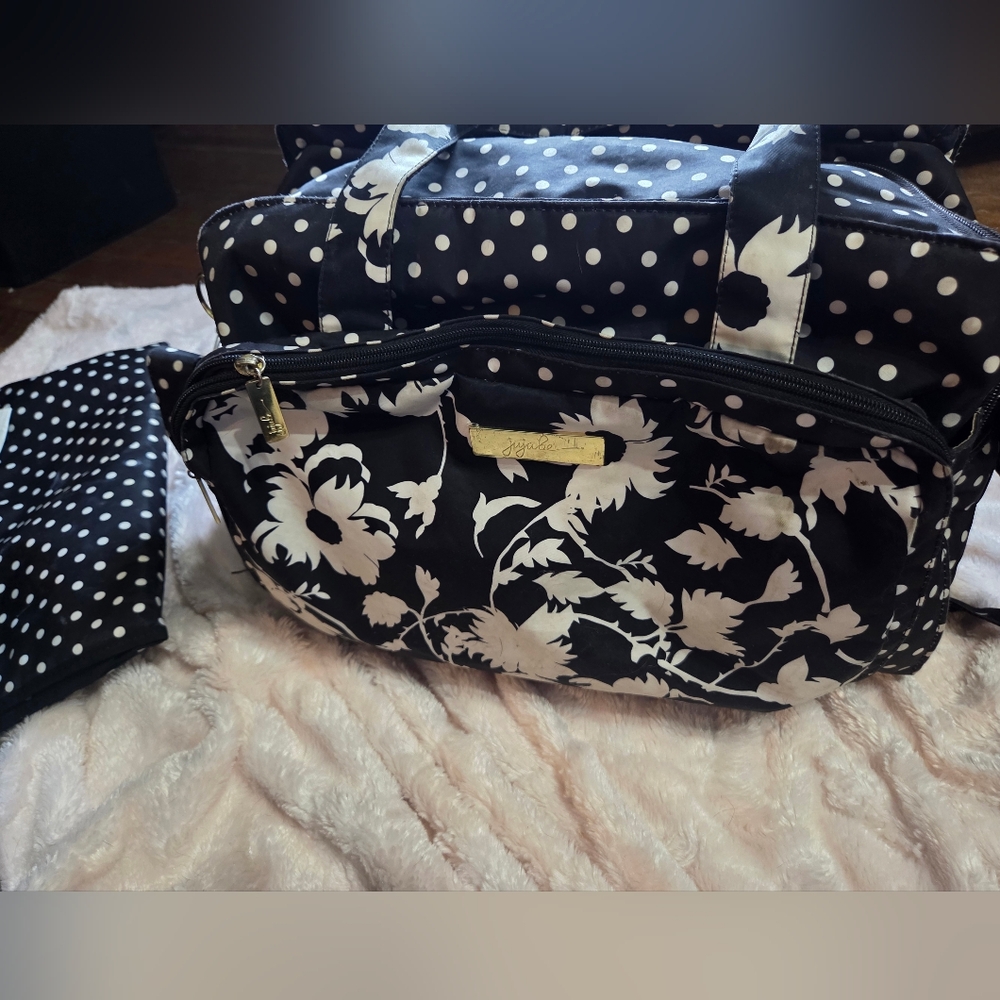 Ju-Ju-Be BFF Black and White Poka Dot Floral Baby Diaper Bag Rare Vintage sturdy